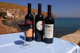 Teodora Üzüm derken tam olarak şöyle bir şey bekliyordum aq. Allah'tan veled o garabet ismiyle zorbalanacak bir çevrede değil. Siz yine de babanızın adı konstantinos değilse kızınıza teodora ismi koymayın.