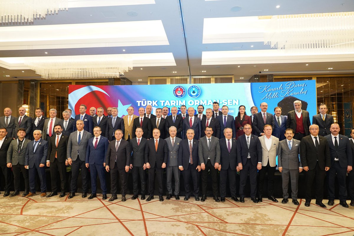 SuleymanAcar06's tweet photo. Emekle büyüyen, üretimle güçlenen bir Türkiye için verilen her mücadele kıymetlidir.

Türk Tarım Orman-Sen 8. Olağan Genel Kurulu’na katılarak bu anlamlı buluşmaya şahitlik ettik.

Güven tazeleyerek yeniden Genel Başkan seçilen Ahmet Demirci’yi, Genel Başkan Yardımcılığı görevine seçilen hemşehrimiz Nuri Akça’yı ve yönetim kurulunu tebrik ediyor; Türk Tarım Orman-Sen ailesine hayırlı olmasını diliyorum.
