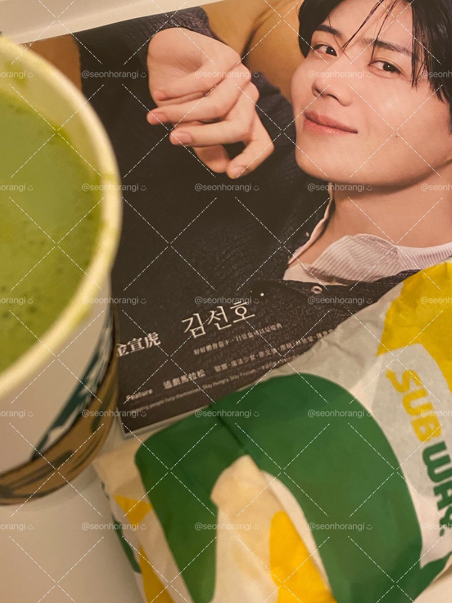 Seonho’s menu🌯🍵
Let’s dig in!😋
with BIG ISSUE TW Vol.191 김선호📔

◡̈ 
#KimSeonHo
#김선호