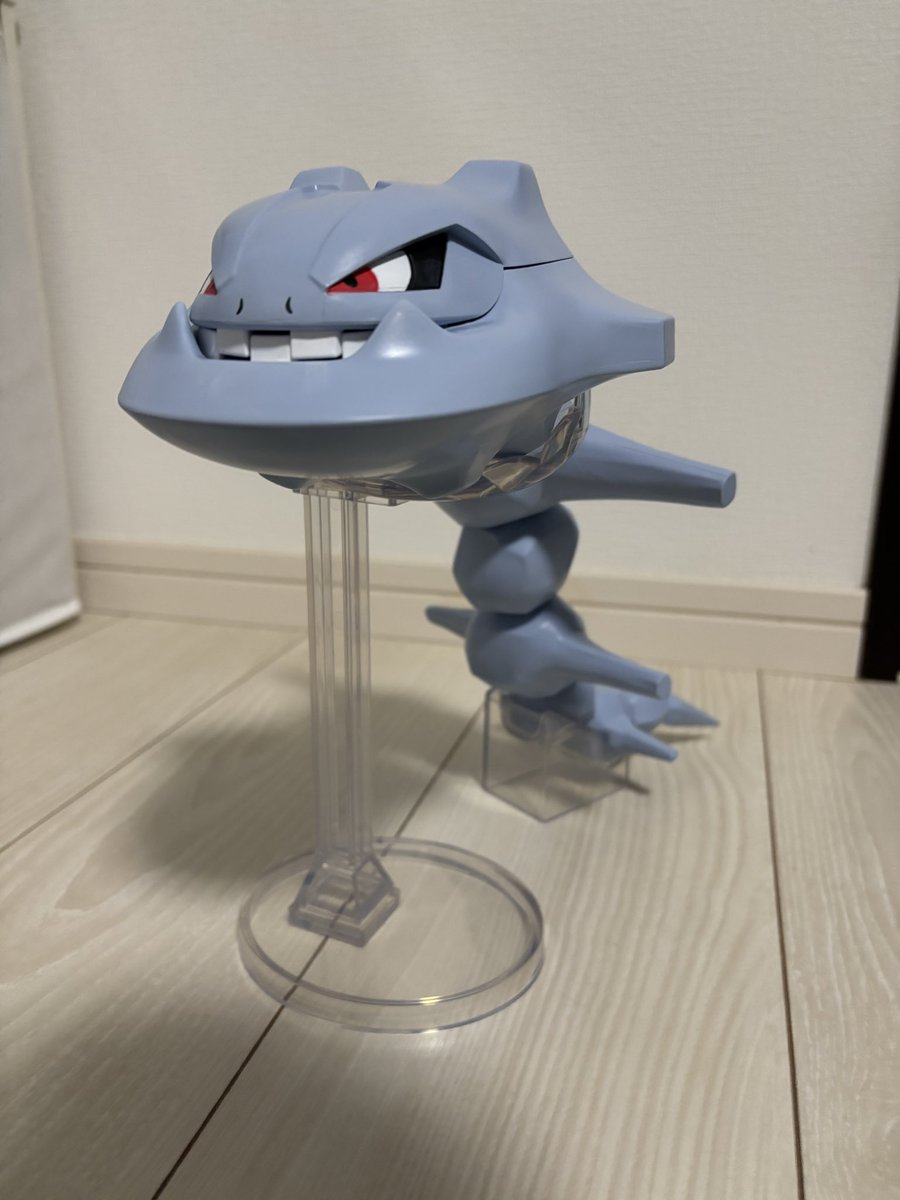 serizo80's tweet photo. ハガネール、テカテカに塗装😎 https://t.co/vNwWSOJj3e