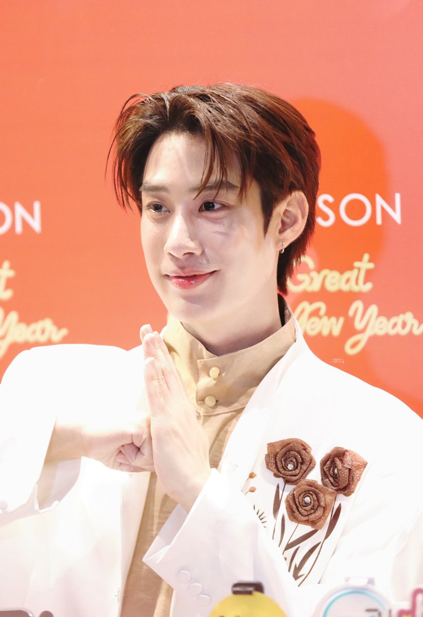 inspiresatur's tweet photo. อั่งเปาตั่ว��ั่วไก๊ 🧧

 #Robinsonxtlefirstone
@TLE_mtm  @firstone_wnk 𐔌♫ྀི𓈒 ݁⋆ #Tle_mtm  #Firstone #เติ้ลเฟิร์สวัน #TleFirstone ‧₊˚♡彡 https://t.co/PM3lavu1FL