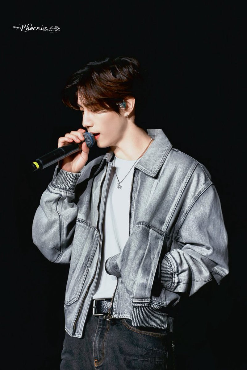 ศิลปินก็เก่งแฟนคลับก็เริ่ดบัตรsold out ทั้ง5เมือง🎉

MARK TUAN SILHOUETTE FANCON
#MarkTuanTheShapeOfYou_Qingdao