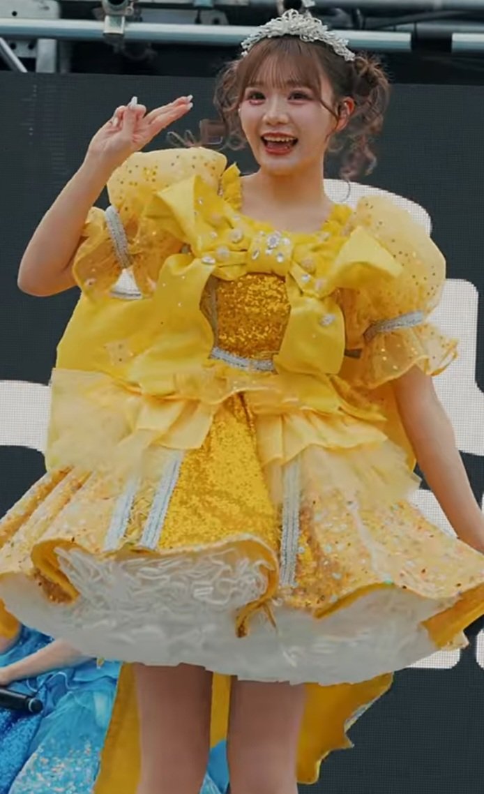 ふーりーめっちゃかわいい🥰 久しぶりのにょすポーズ😊 関西弁で好きに