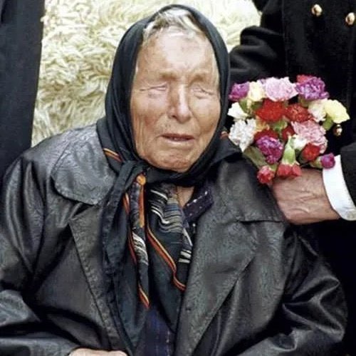 Baba Vanga’nın 2026 kehanetlerinden:

“İnsanlık, teknolojide geri dönülmesi mümkün olmayan bir eşiği aştığını fark edecek.”