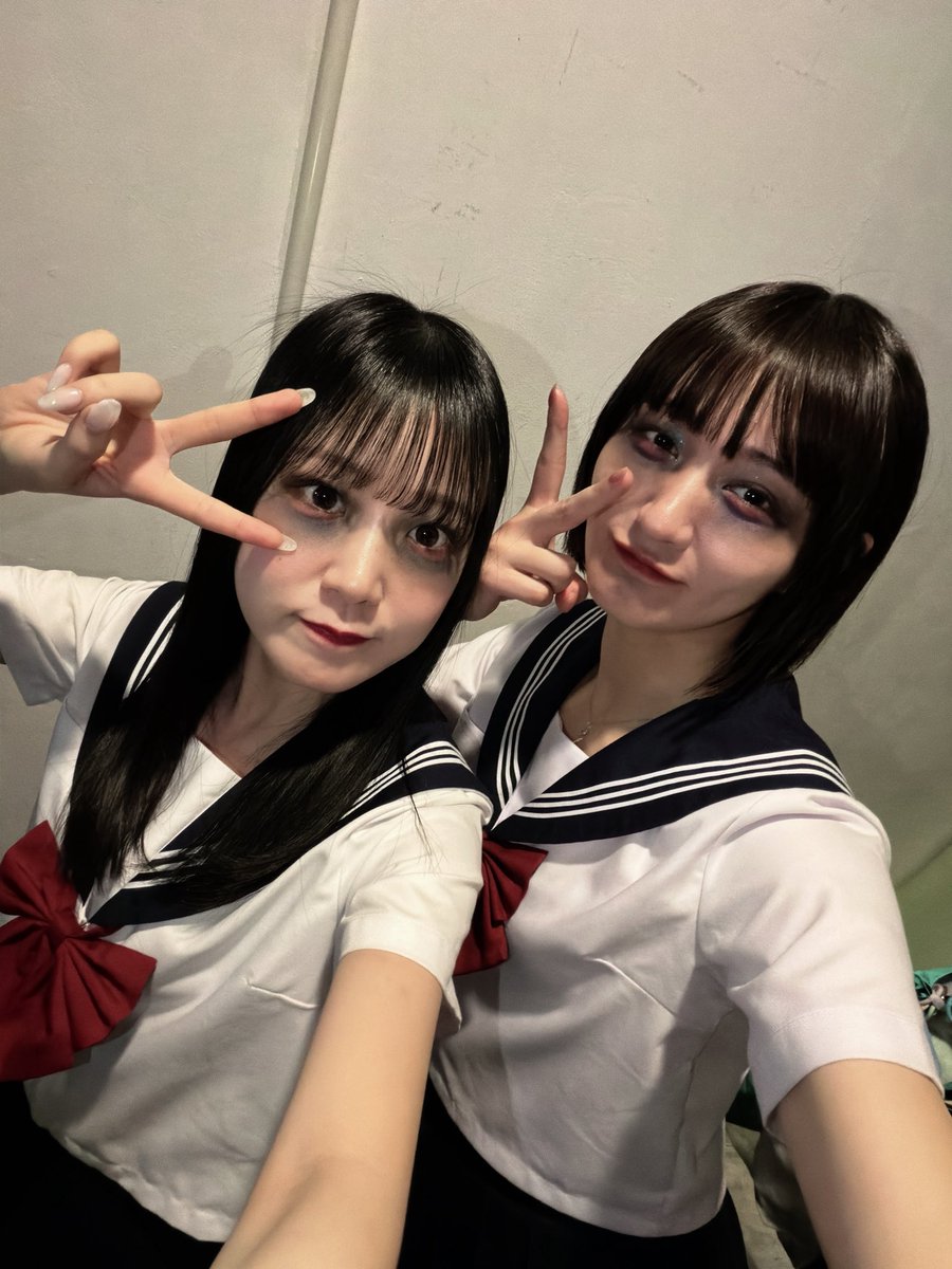 #鬼は妖怪

4日目もありがとうございました👹🤍

もう明日で最後🥲
楽しい時間は経つのが早いですねぇ

今日は2本連続共演のまゆちんと📸🫶🏻
心強いぜっ✨