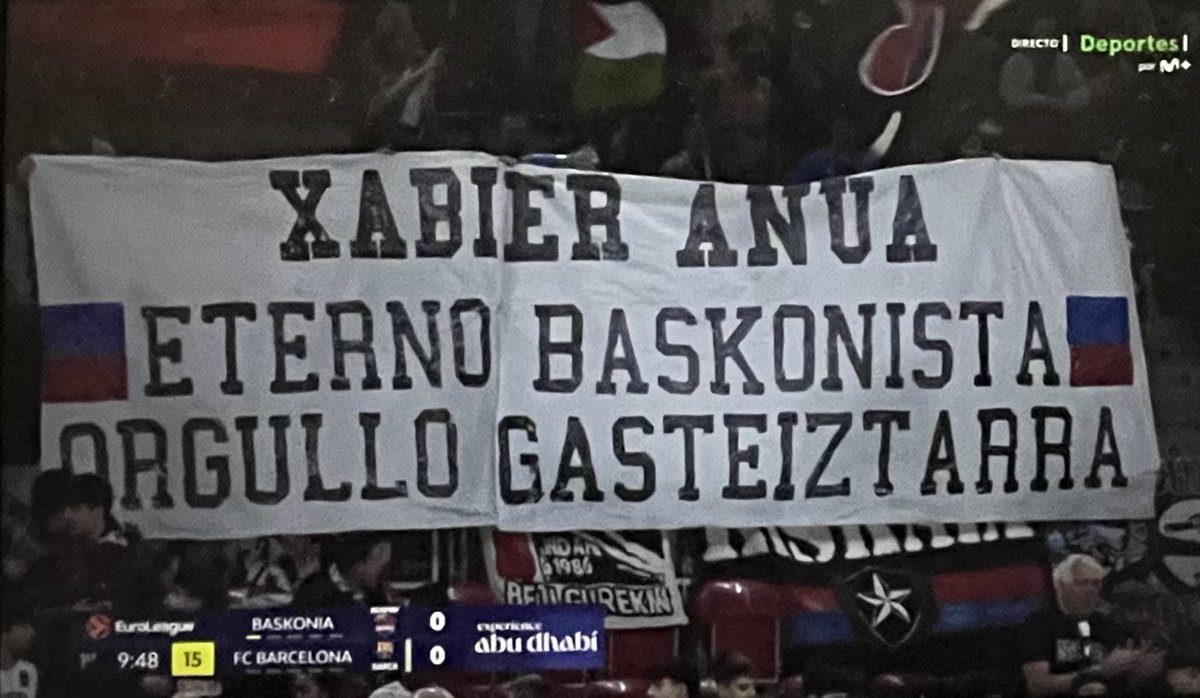 El  homenaje a Xabier Añua no estuvo a la altura de su legado baskonistas.com/el-homenaje-a-…