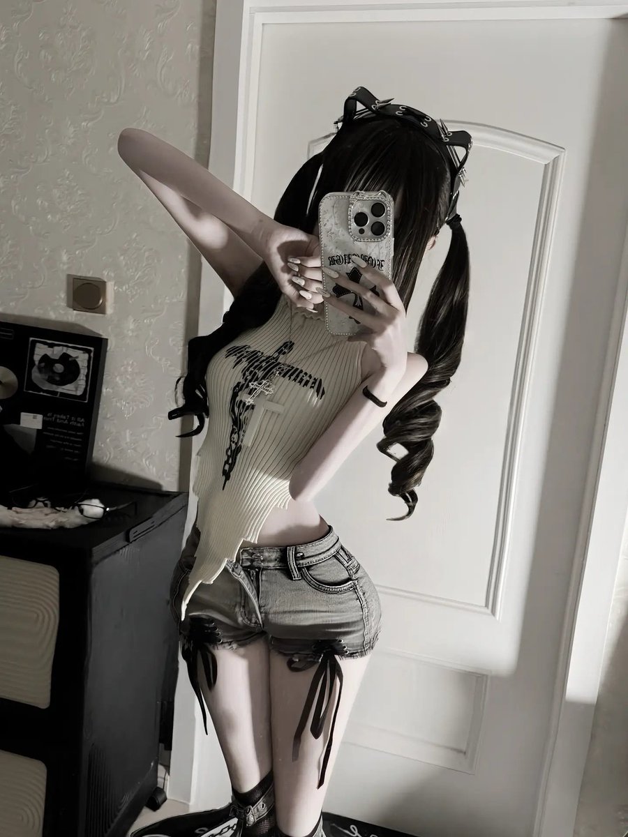 月 tweet media