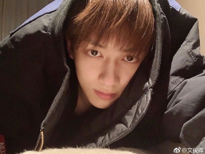 archive_WJH's tweet photo. #文俊辉
#JUN #준 https://t.co/huk1jlUs8p