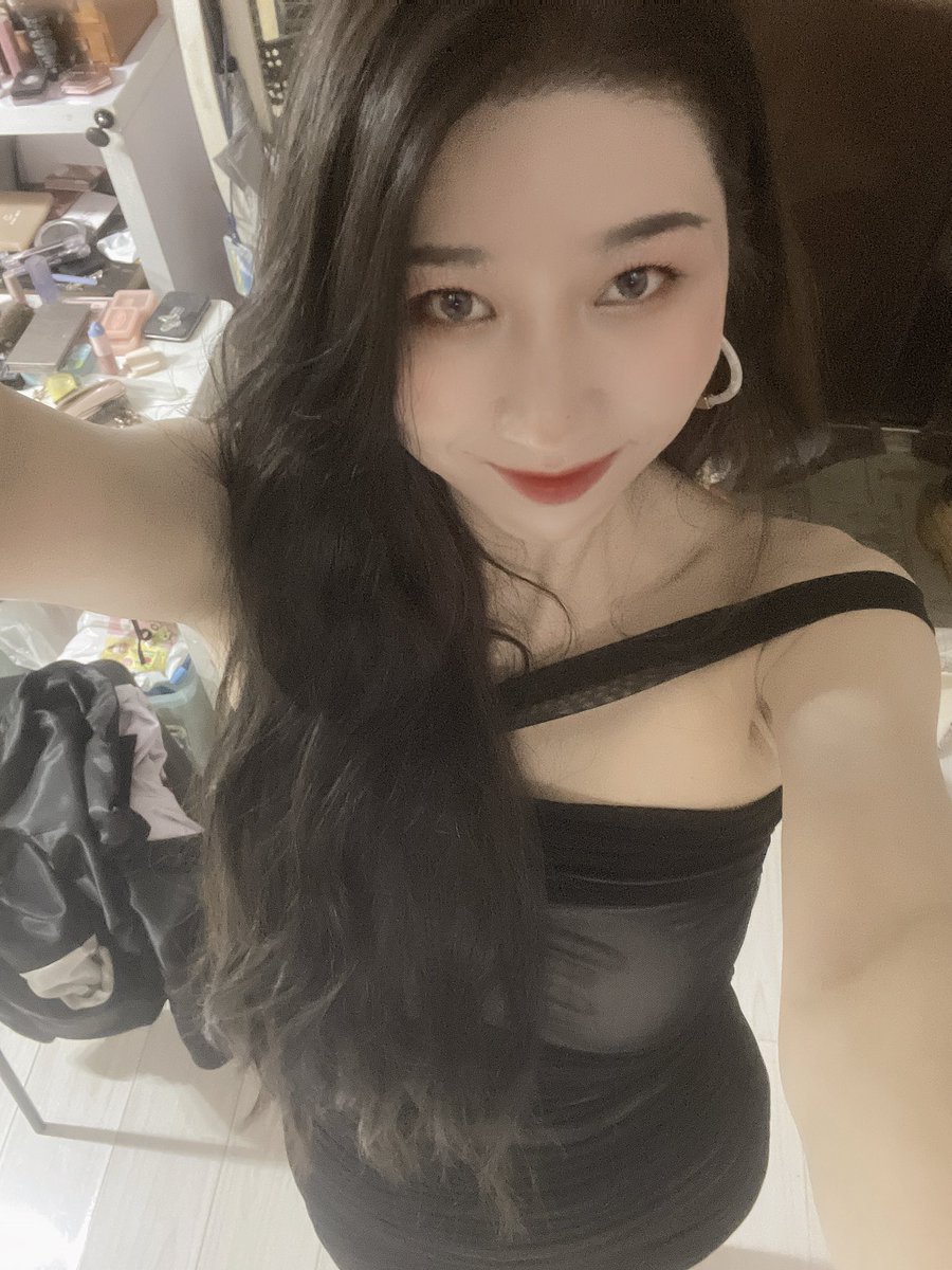 Janifore's tweet photo. 约了朋友，玩得开心 https://t.co/5HSmcTkBkV