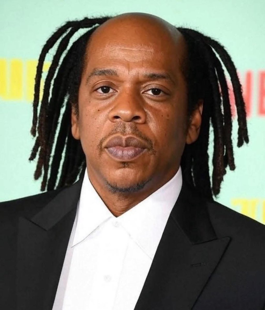 Drmiinaj's tweet photo. It’s time to dig into the founder of @TMZ and his ties to Jay-Z. Especially his alleged connection to the Epstein affair.
Funny how he always has “exclusive” information before anyone else. Funny how the same artists are constantly targeted  artists who dared to speak out against the industry or were quietly blackballed by it.
And even funnier how there’s complete silence when Jay-Z’s name keeps resurfacing in the Epstein case.
You hunted for years.
Now it’s your turn to be hunted..