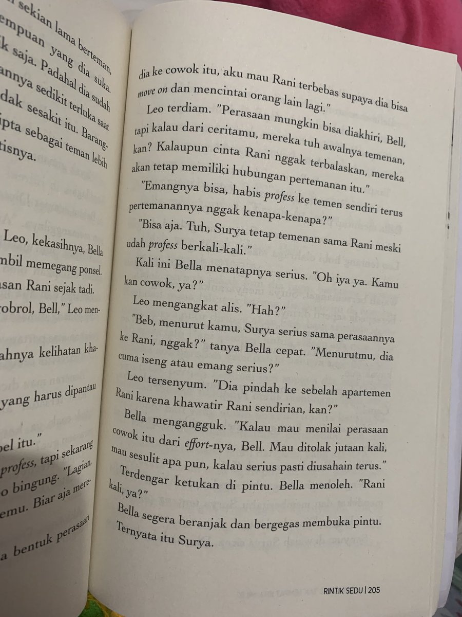 ttiiaaaa__'s tweet photo. Baru mulai baca buku lagi ✌🏻 https://t.co/Lcja0oK94G