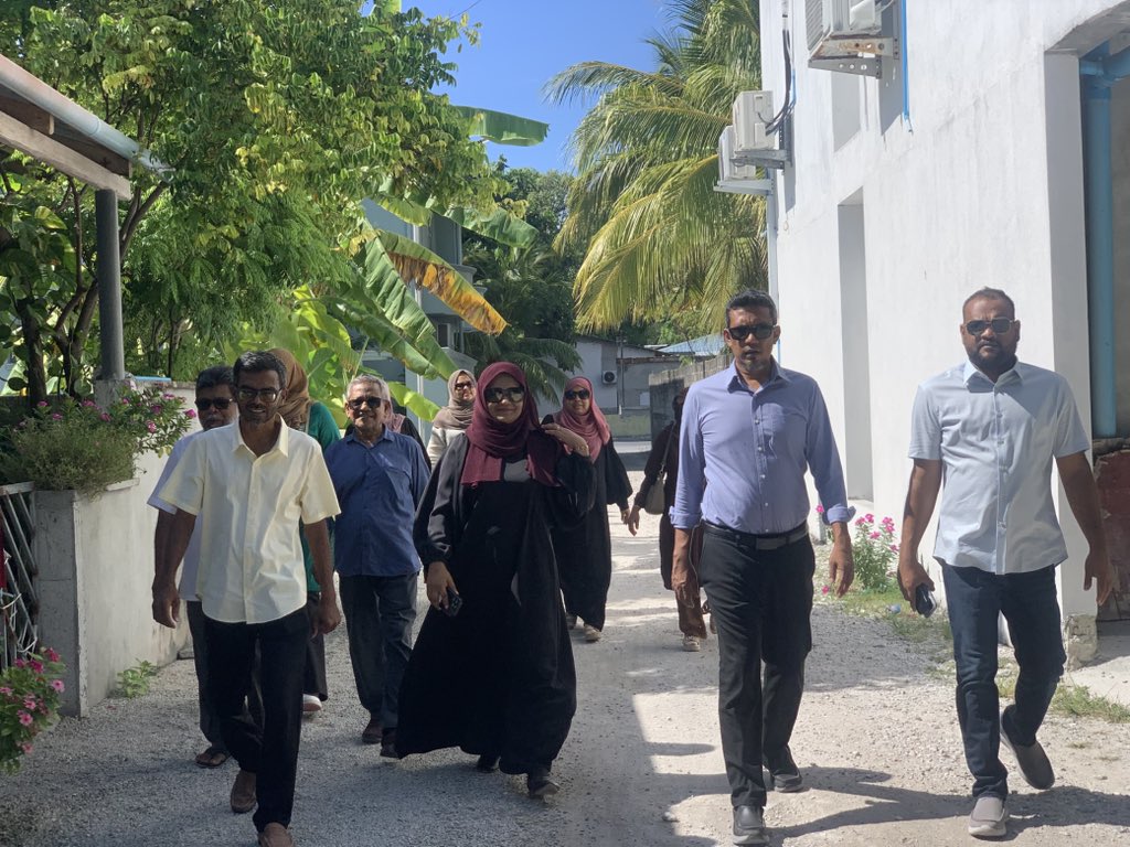 Moosa5Eeman's tweet photo. ހޭވައްލާ ތައްޔާރު ފުވައްމުލައް ސިޓީ މިސްކިތްމަގު ދޮރުން ދޮރަށް 
#HeyvallaThayyaaru 
#EmmengeVoteThilafathah 
#GearUp 
#VoteMDP 
#LCE2026 
#WDC2026 https://t.co/gafG1Q9l79