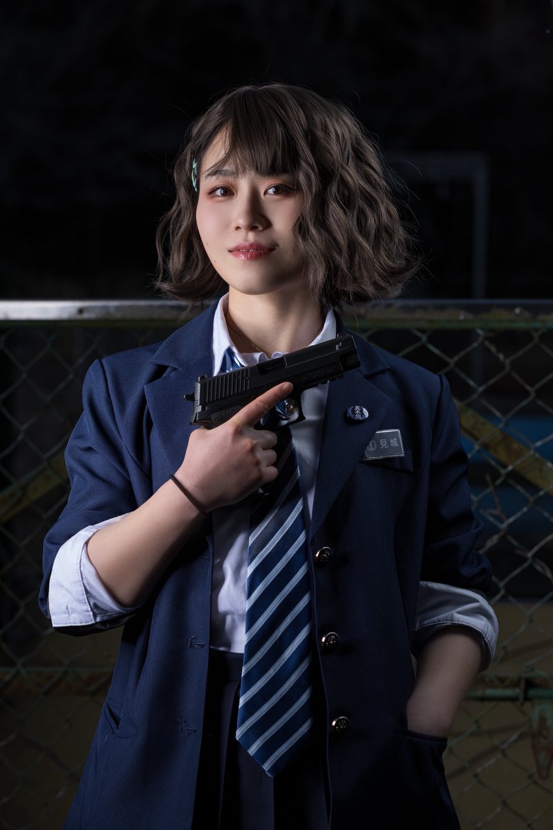 mgmk_ski's tweet photo. 見城 響

photo📷@Destroy_0000 

#武装JK #架空武装学園 
#真木熊5 #真木熊学院 
#YAMAGABASE https://t.co/QVcMgbuZtp