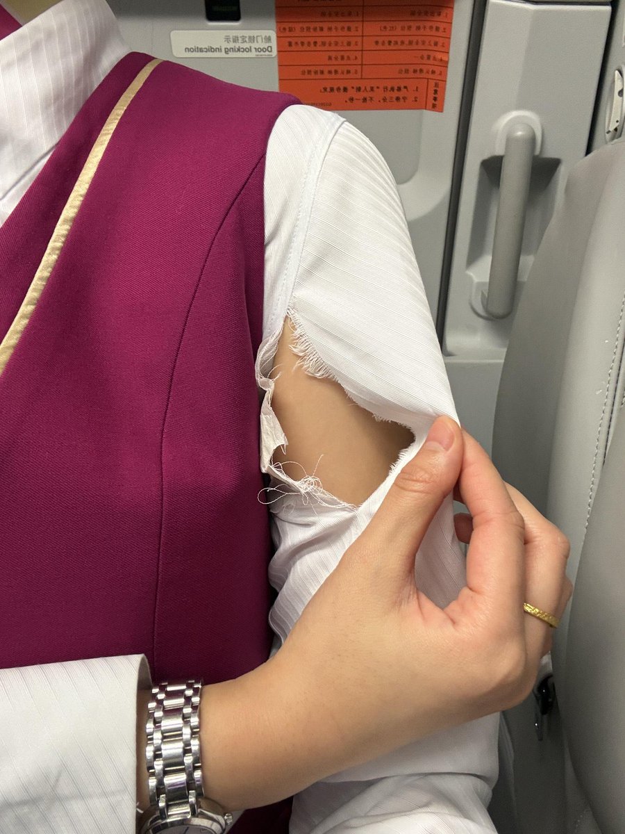 mx6681's tweet image. 人穷衣服破 说啥都是错 #昆明