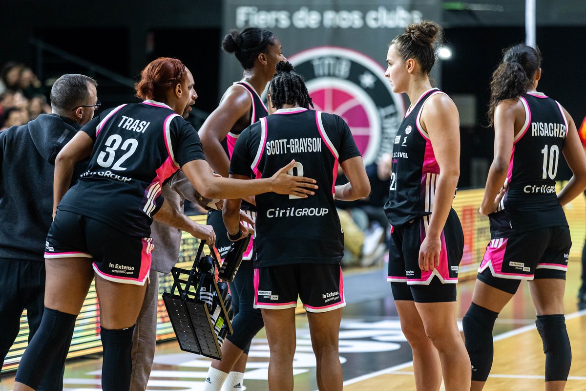 BeBasket tweet media