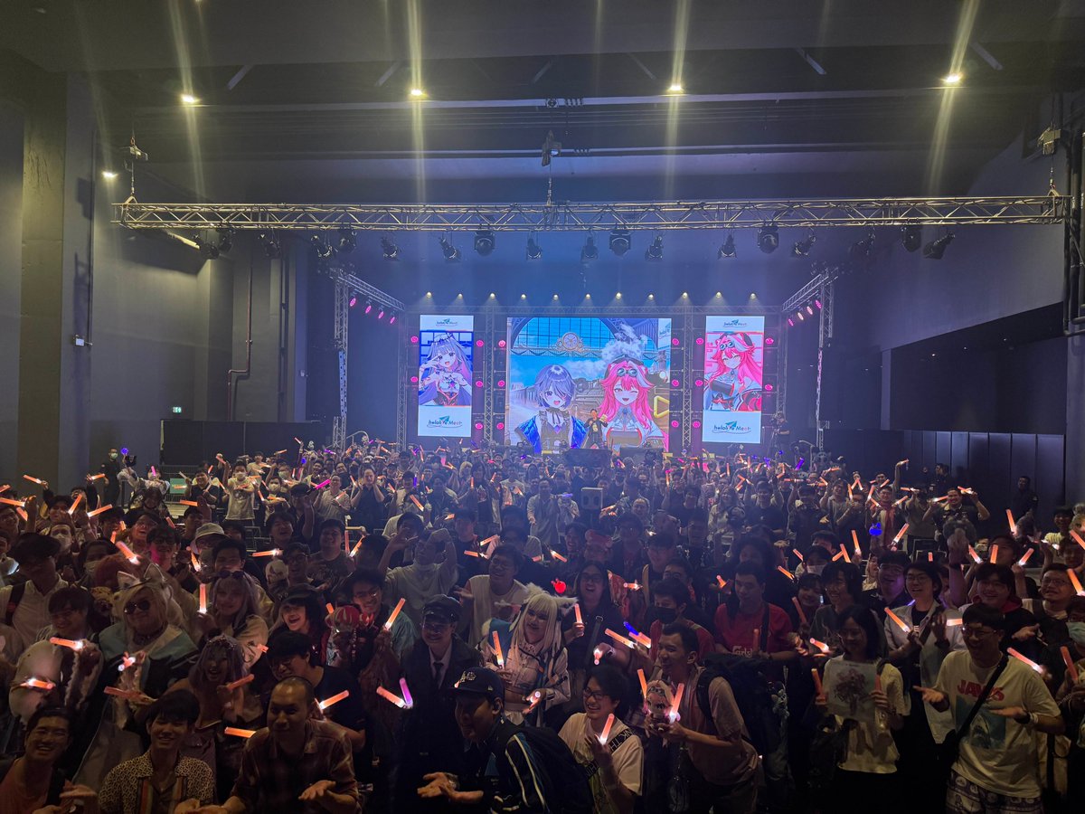 หกเจ็ด!!!!!!!! 

We may have brainrotted another crowd... :D ✨
THANK YOU #ANIMONIUM2026 I HAD SO MUCH FUN!!
#hololiveMeet