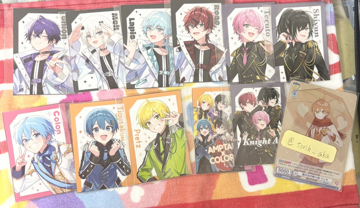 torih_aka's tweet photo. 求 │ 買取＞🍓🧡さんor💫💛さん

譲 │ 画像のもの

明日(2/8)すとふぇすにて手渡し
同種異種交換検討しますのでお声がけ下さい🙇‍♀️

 #すとぷりグッズ交換  #AMPTAKグッズ交換  #騎士Xグッズ交換   #めておらグッズ交換  #すとふぇすグッズ買取 https://t.co/9gzUzCSWiT