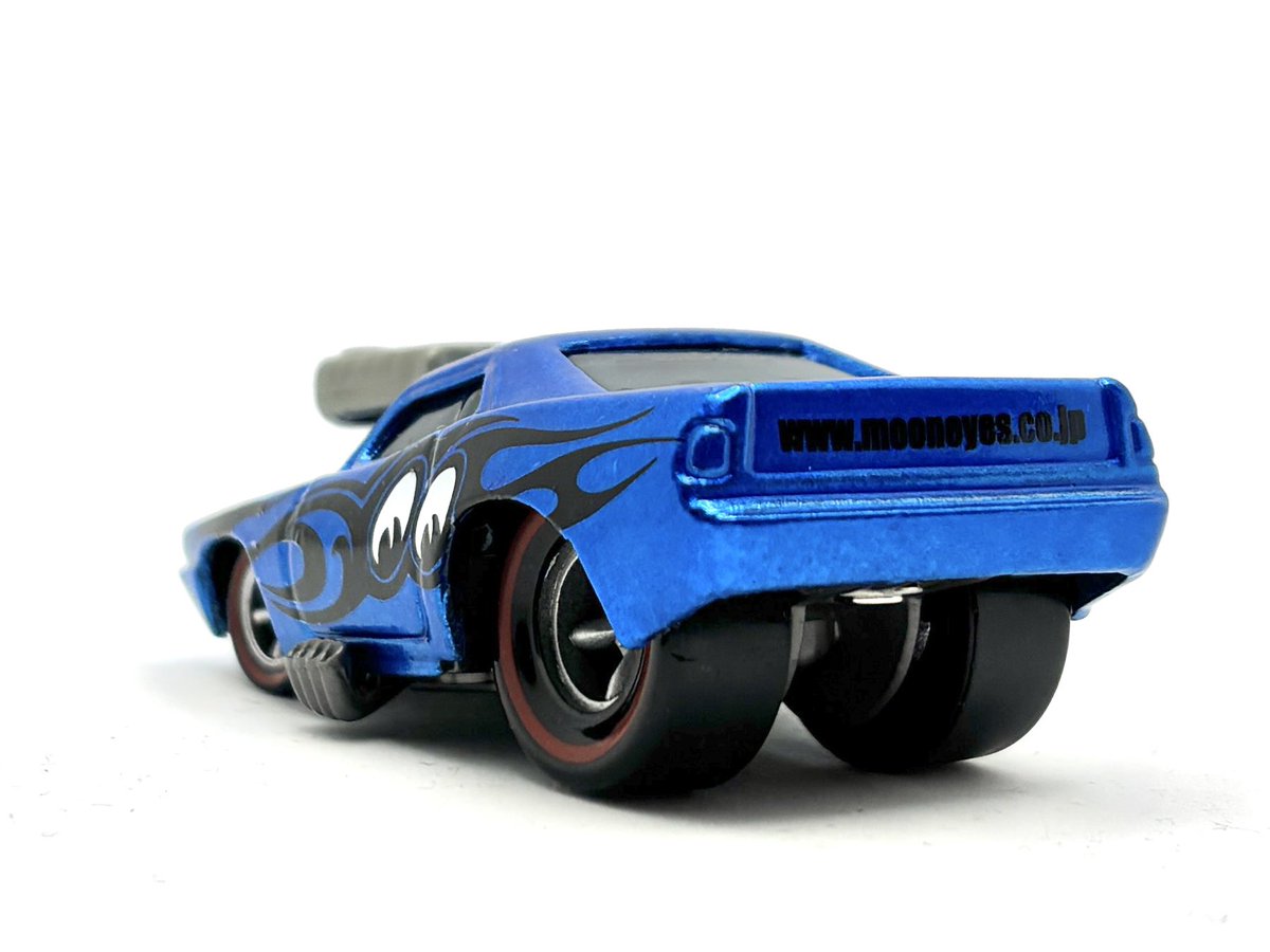 stickyfrog_'s tweet photo. マテル カーズ スノットロッド
・リペイント
・STICKYFROG MOON SPEED1アソート水貼りデカール
https://t.co/TcpBzh9cBw
MOON SPEEDはアメ車にもよく似合います
#MOONSPEED #MOONEYES #STICKYFROG https://t.co/5ZKAsyvwxY