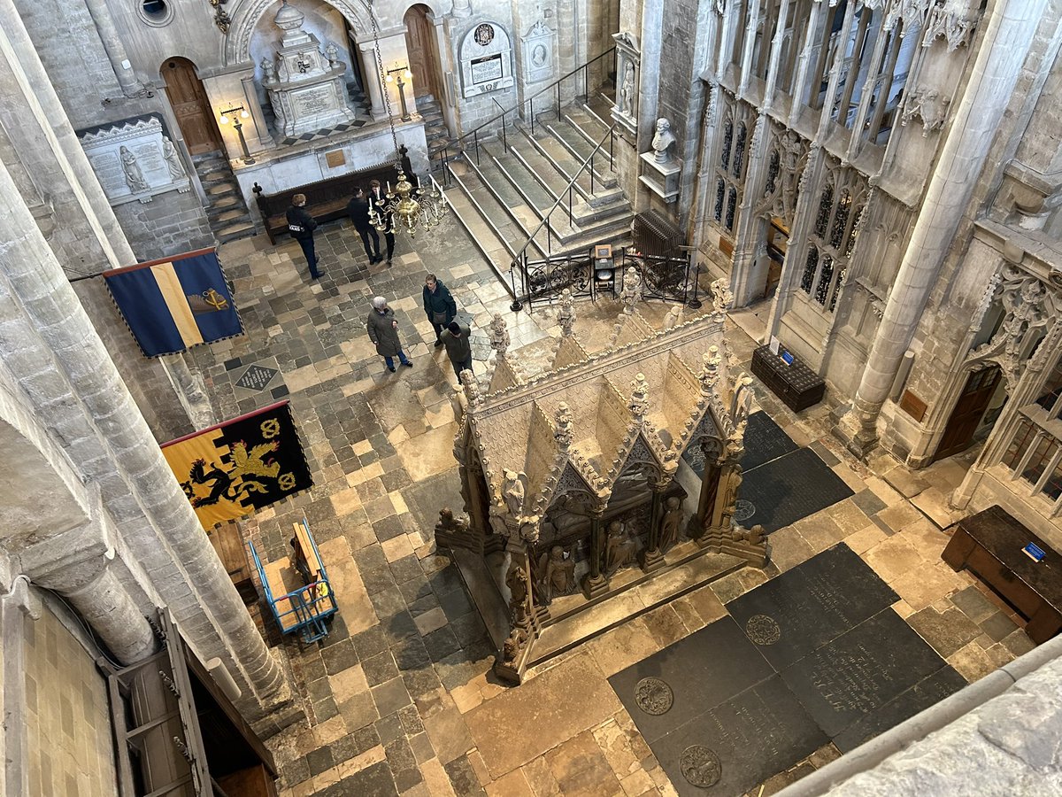 English Churches tweet media