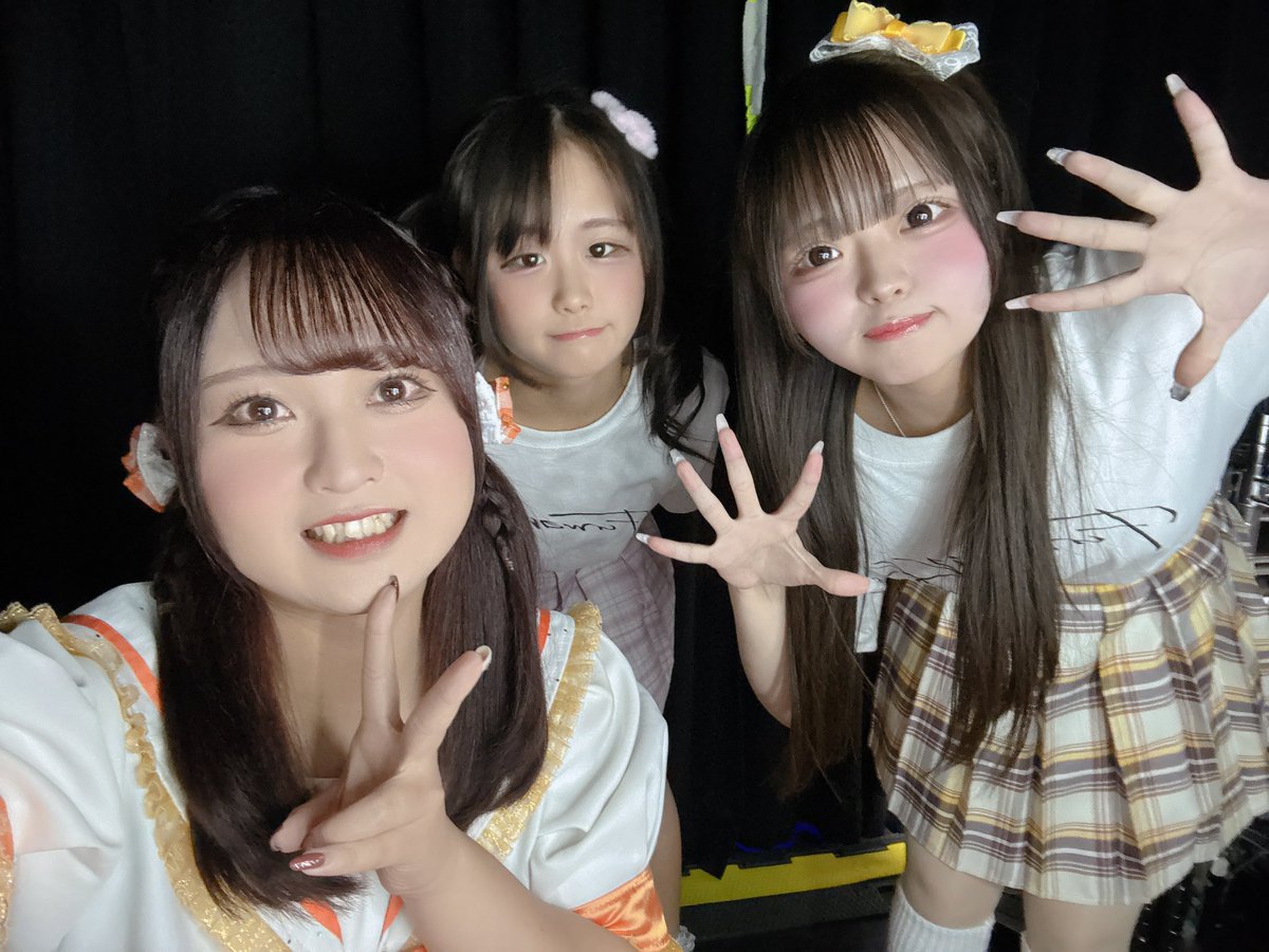 狐魂祭ありがとうございました！！！

何気2026年初狐魂祭！
来てくれたみんなにチョコあげたい気持ちだったよーう🍫

ふわり山口も広島のファンの人達に会わせられてとっても嬉しい！｢お母さんだねー｣とか言われてとてもおもしろかったよ😂