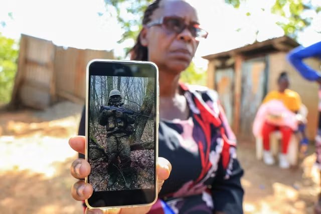 Ainsi va le monde tweet media