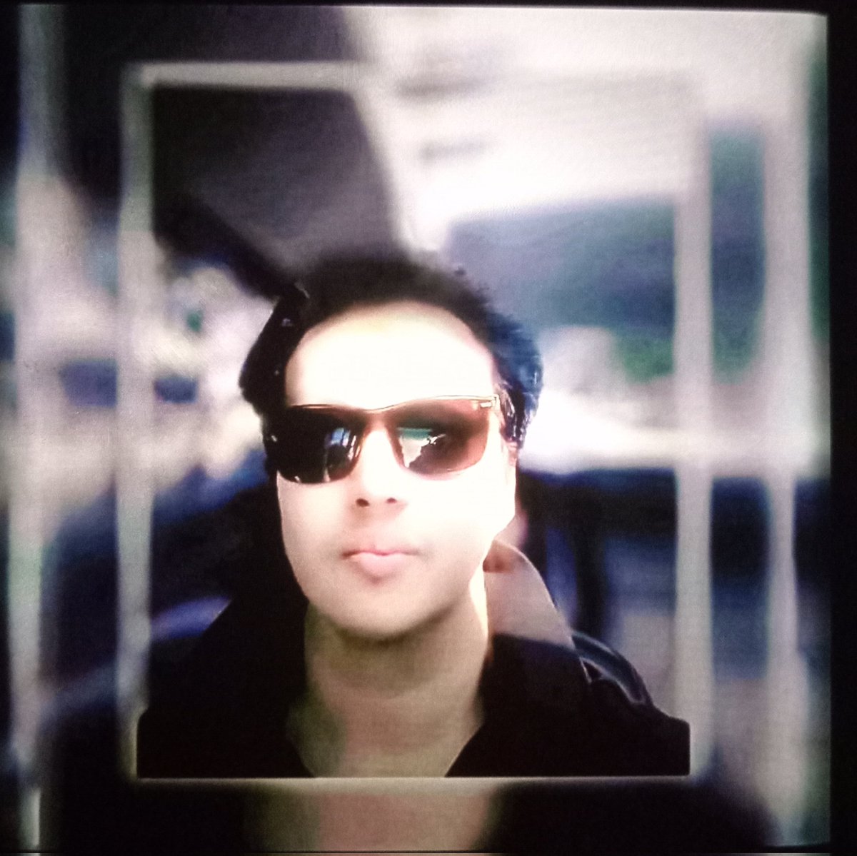 AlfianAuliaBapi's tweet image. Bismillahirrahmanirrahim.

TWITTER PLEASE DO UR MAGIC! 😭

Awal Desember 2025 saya nabrak mobil orang (rusak cuma SE-TITIK), saya SERAHKAN SUKARELA semua identitas asli (KTP, SIM A, SIM C, ID Card Kantor) sbg jaminan tanggung jawab.