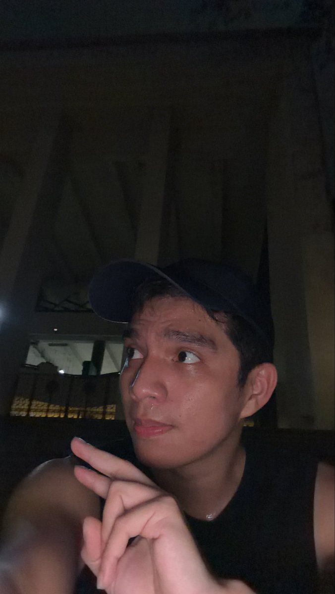 roughruffralph's tweet photo. Proof of lyf https://t.co/bUhwtZ8uAE