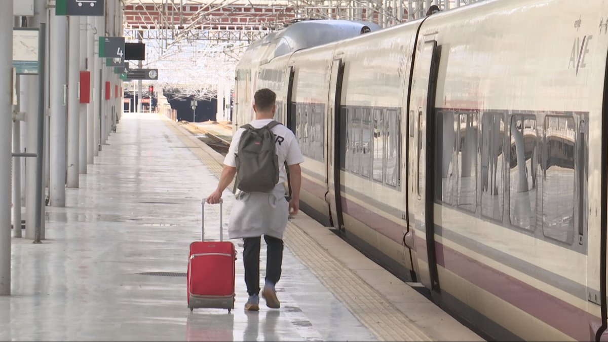 Los Reporteros tweet media