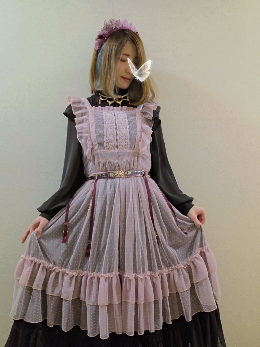 kinoharui_LILAC's tweet photo. カチュがどうしてもしたかったので!タブリエは色味が違うんだけど、蝶々とは近いからいいかなってへへ
お洋服&タイツ #abilletage 様 #axesfemme 様
アクセ #CIRQUE 様 #MILHAE 様 #ONIS 様
バッグチャーム #蝶の紡ぎ詩 様
バッグ #limboussole 様(#バルドゥリスト)
ブーツ MODO
春依のお洋服 https://t.co/qDlWU6sAF9