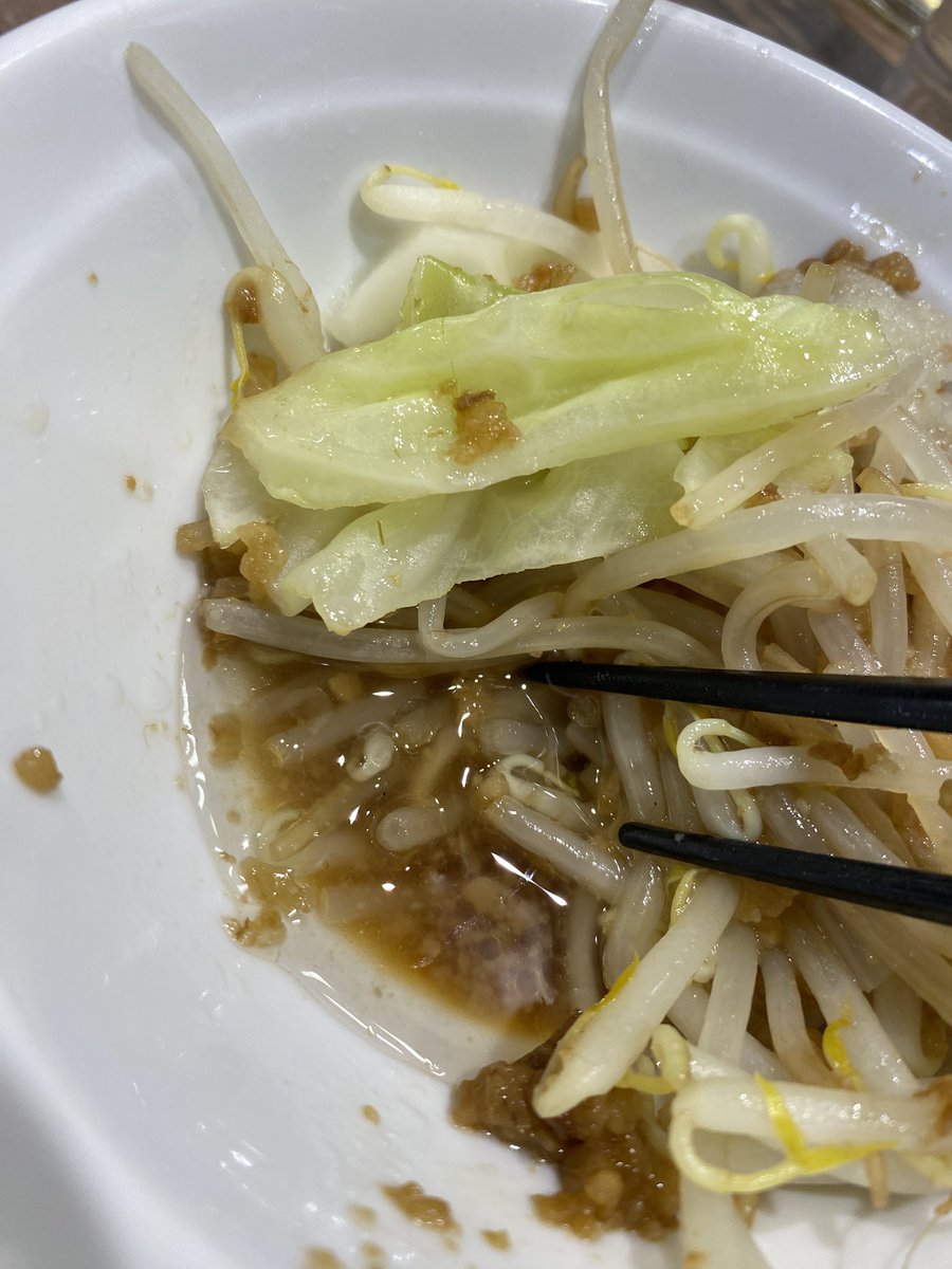松福「ちょい飲みセット」のうまいベジ推しです、見よこの背脂を