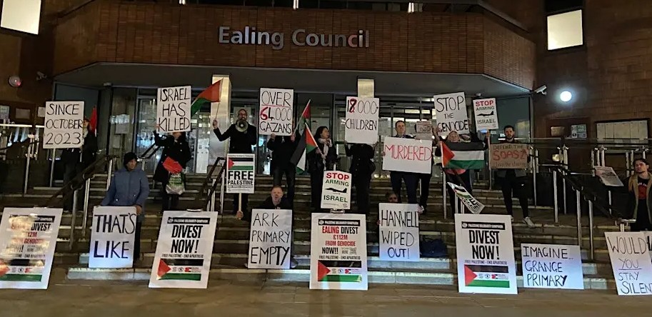 There is just one week left till the Ealing Council War Crimes petition deadline. If you haven't signed yet, there is a stall outside Ealing Broadway HSBC today Saturday 07/02 from 12:30 to 14:30. See here for other locations ealing-divest.mailchimpsites.com