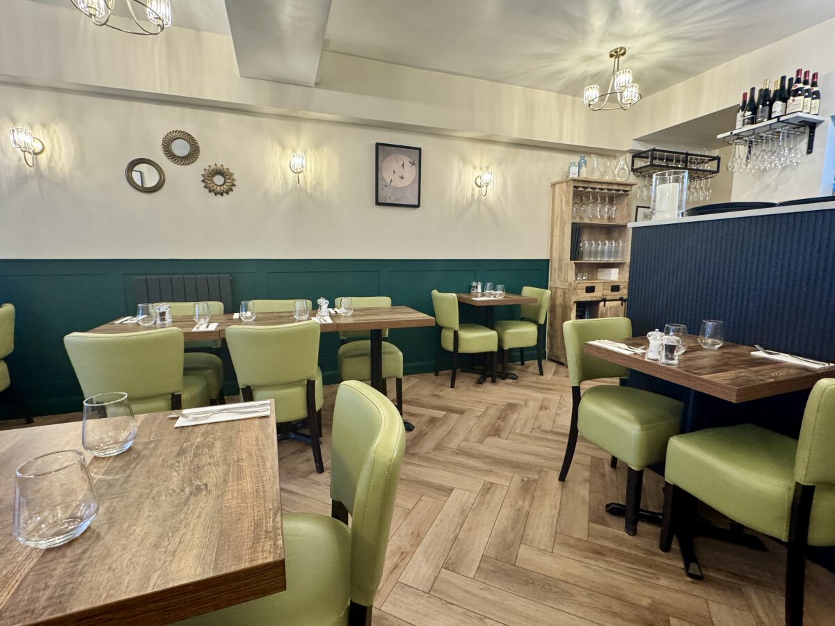 Sticky Beak Blog tweet media