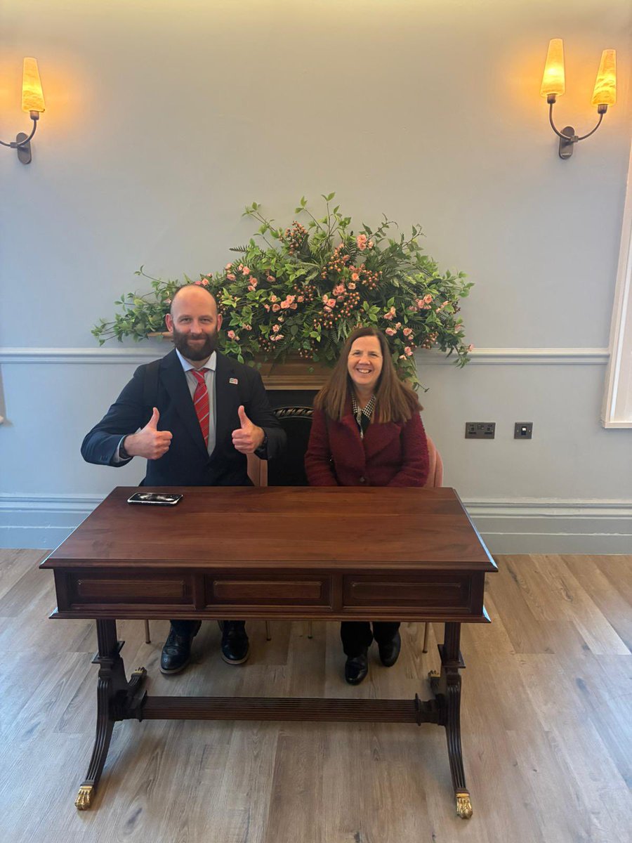 SalfordMayor tweet media