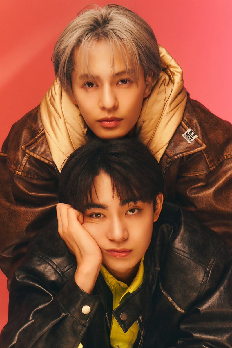 ＼Emo!ドラマインタビュー／
#奥野壮×#豊田裕大
ドラマ『コスメティック・プレイラバー Season2』💜💄チェキプレも【エモ写真20枚】

💭「僕のこと見てよって思う」
お互いの"かっこいい&amp;かわいい"ところって？
🔗emomiu.jp/news/252762/

<a href="/coslover_drama/">ドラマ「コスメティック・プレイラバー Season2」【公式】</a> <a href="/okuno_so_/">奥野 壮</a>
#ドラマコスラバ #Emomiu