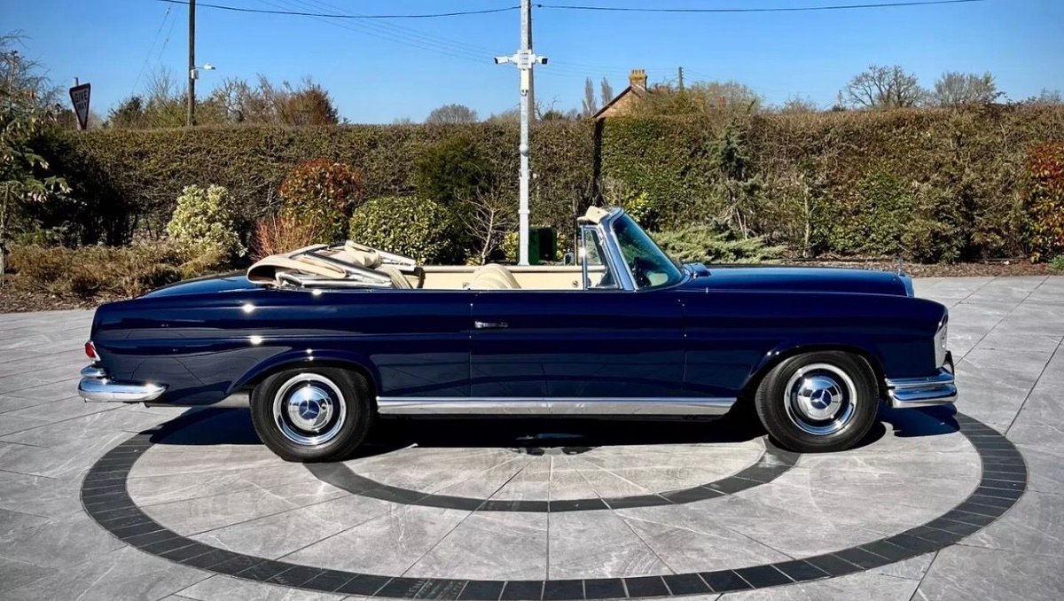 unusual_cars's tweet image. #donuts - 1967 Mercedes 250 SE Convertible
Price/Info Here → buff.ly/Ib7kUjA