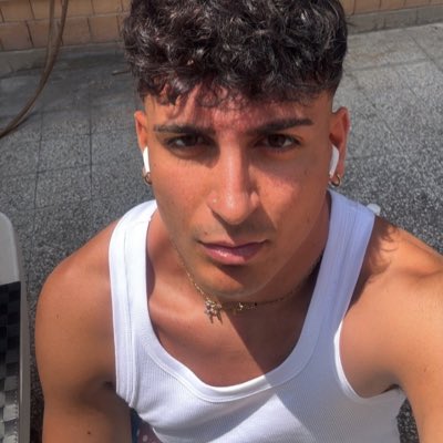 giorgiobsn's tweet photo. #NewProfilePic https://t.co/NkSaQm7l1r