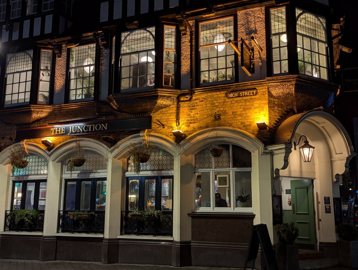 TheJunctionRedhill tweet media