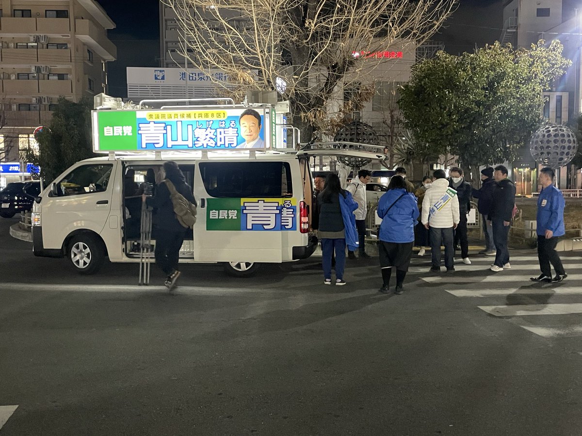 のらねこ tweet media