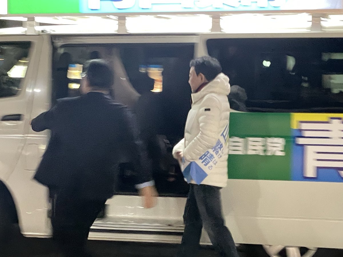 のらねこ tweet media