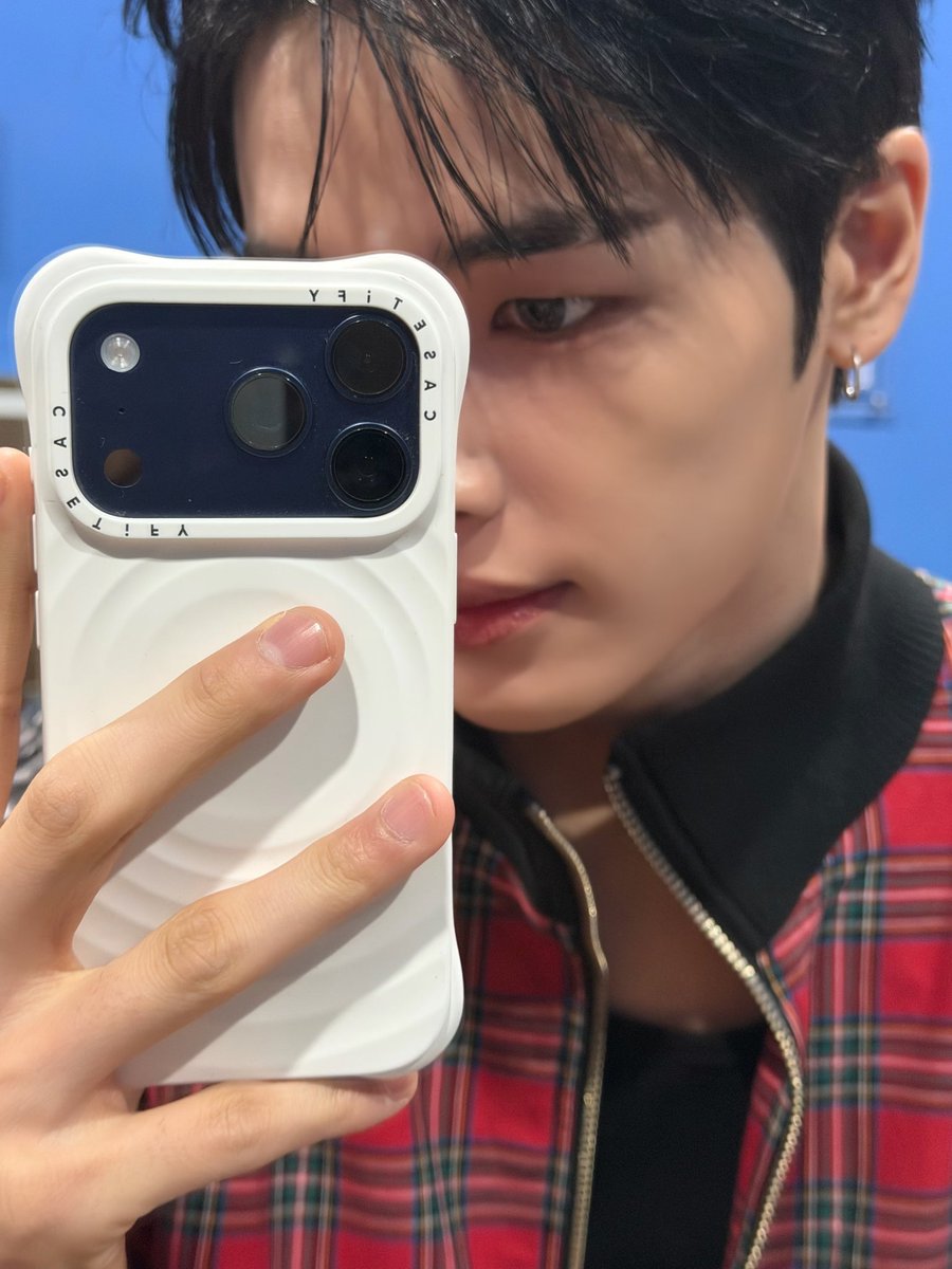 🫧🐻‍❄️260207 | 07:56 PM ( KOR ) *photo The picture I took