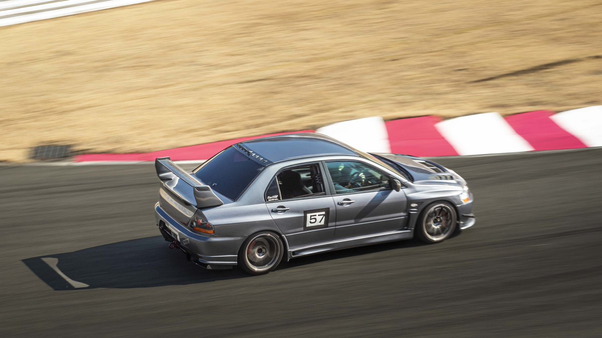 kmasyo's tweet photo. ようやくカメラマンの走行枠が終了しました🏁
参加者の方はグループLINEをご確認ください！
#しろくま走行会 https://t.co/7yK1P6vpVh