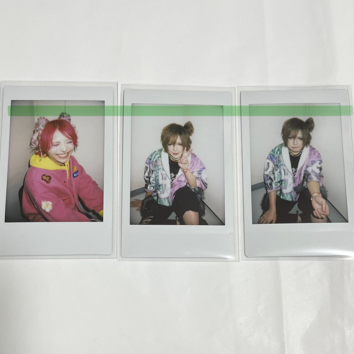 maca_pip's tweet photo. 【交換お願いします】

甘い暴力 チェキ 2/6 

啓ちゃん卒業のプレゼンツ
 「はっぴぃぃぃぃ！！！！」 
なんばHatch 2月6日

譲：啓さん、文さん

求：同日の咲さん

よろしくお願いします。 https://t.co/1PKGww7o9F