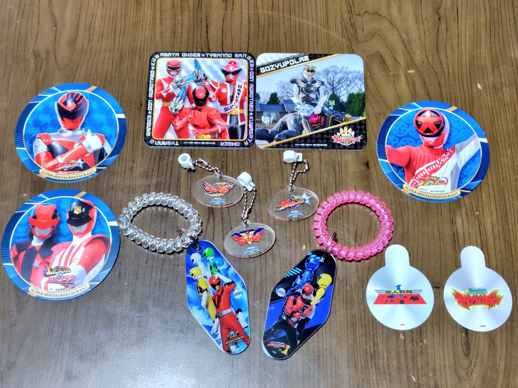 本日の収穫🌾① スーパー戦隊レストラン編 いつの間にやら来場特典の