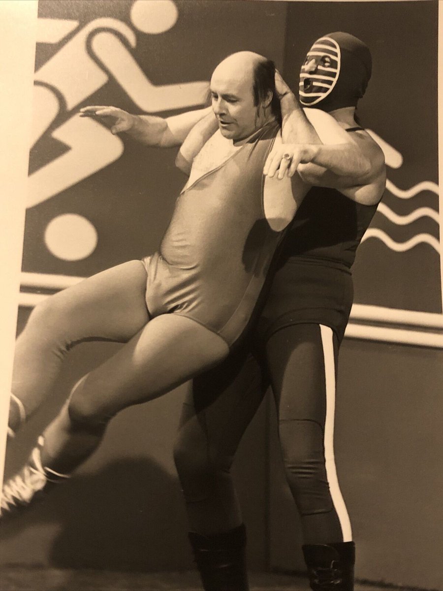 LozUK6's tweet photo. Kendo showing Comedian Mick Miller some wrestling moves.. https://t.co/ejkX4GECzY
