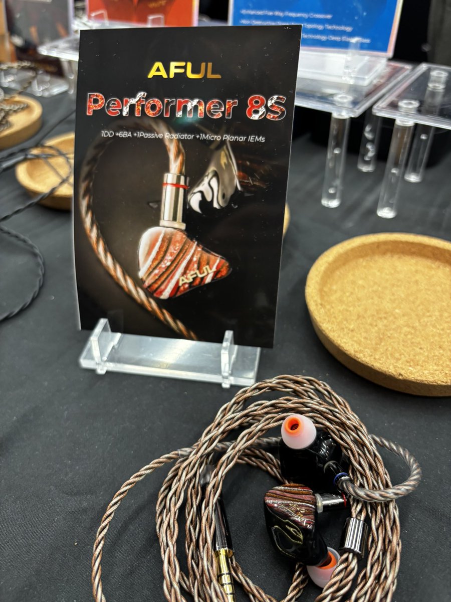 ろい (@seventhgaia) / Posts / X