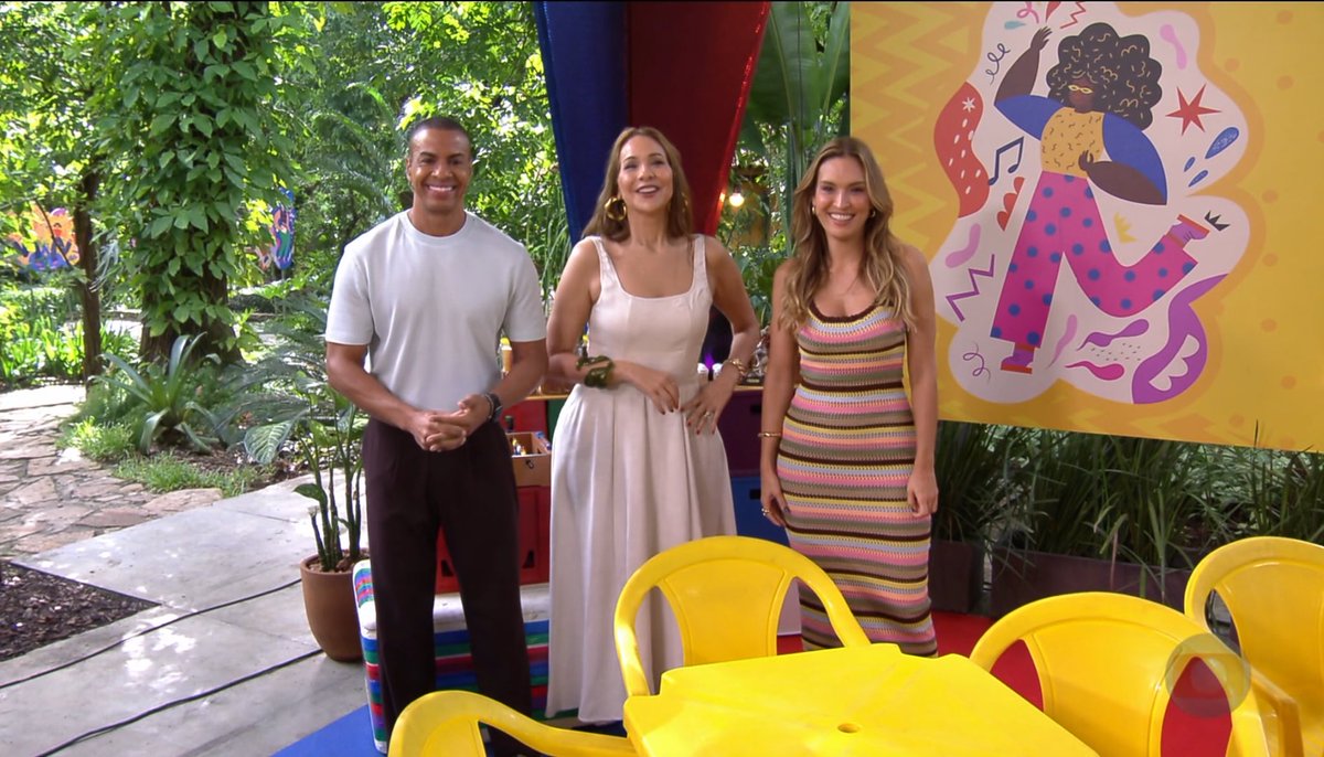 Já estamos ao ar! Estão assistindo o nosso #EDeCasaNasRedes?