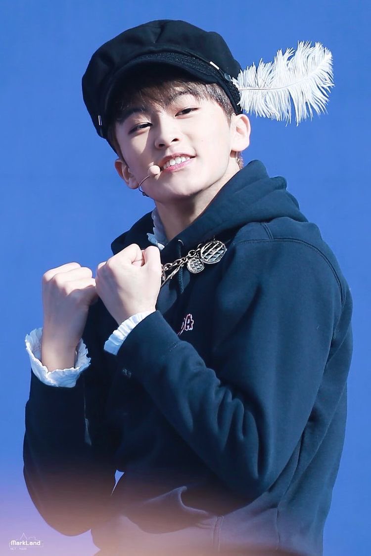 이 날 마크 진짜
아기천사말랑뽀용피터팬 인거아시는분