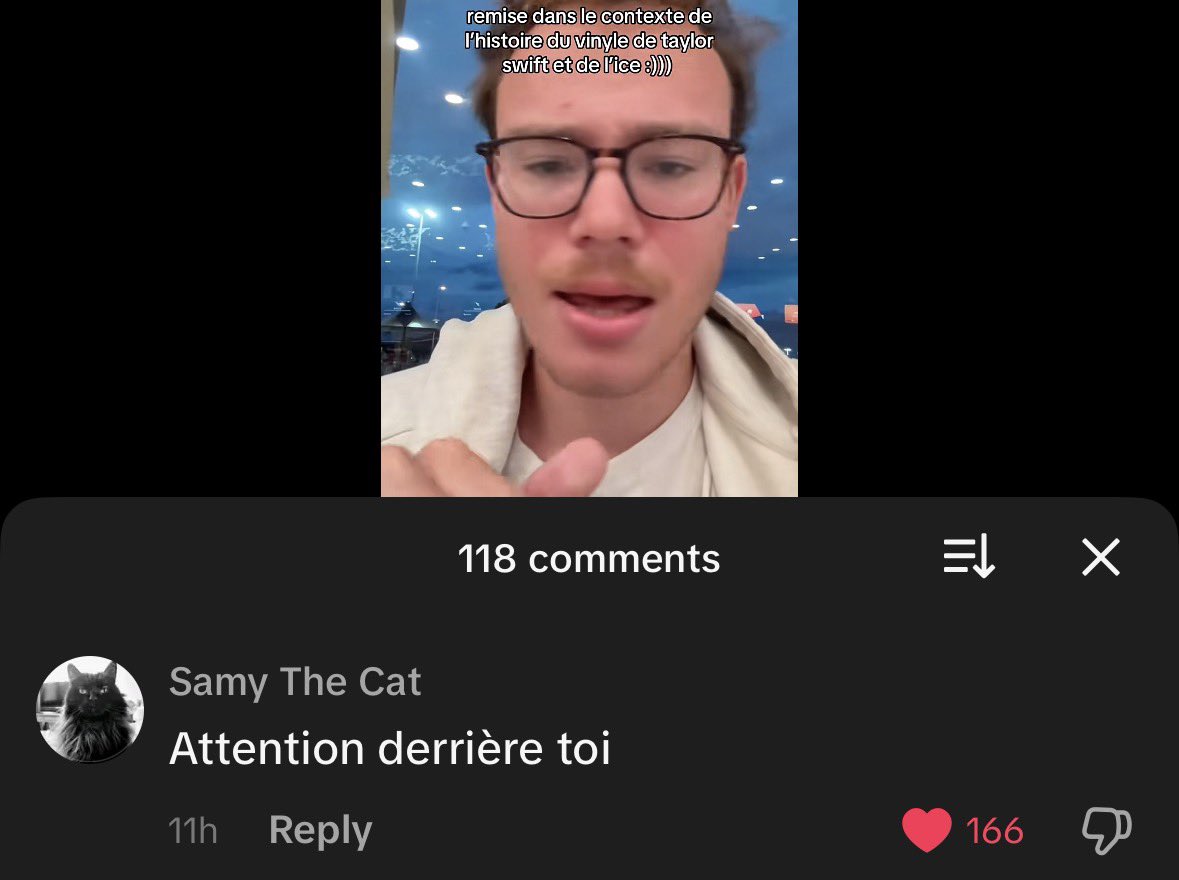 lynette scavo 🎠 (dean’s version) tweet media