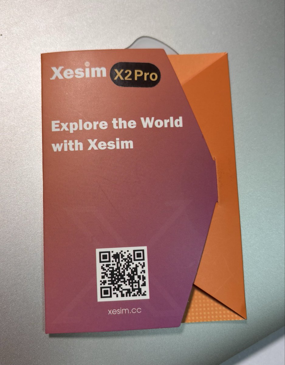 GlobalAgingAI's tweet photo. 已经入手 #Xesim 卡,操作很简便,坐等沃达丰审核。
我是拿到 #eSIM 卡后,再按照 @AI_Jasonyu 的教程,从头开始申请的。为了节约时间,其实可以下单后,先完成沃达丰卡号线上申请,等 #Xesim 卡到了,直接可用。
另外,为了安全,我暂时先用的一台闲置手机。 https://t.co/PbNCe9Te01