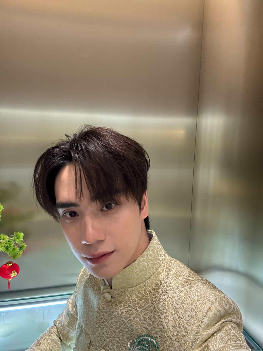 คุณชายธนพล  ✨

หล่อแบบไทยๆ ร่วมเดินแบบการกุศลในงาน ‘ธรรมศาสตร์รวมใจ รักษ์ผ้าไทยคู่แผ่นดิน’

©TEe’s Room Official
#TEeThanapon #ตี๋ธนพล
#ธรรมศาสตร์รวมใจรักษ์ผ้าไทยคู่แผ่นดิน